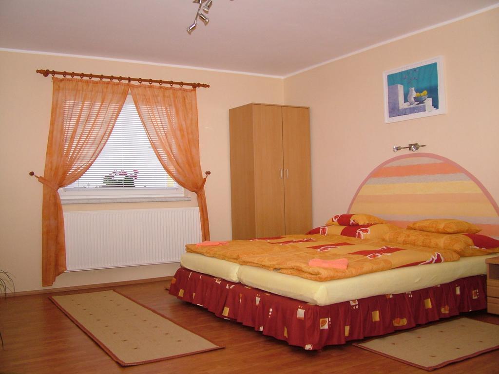 Horvathapartman Bük Oda fotoğraf